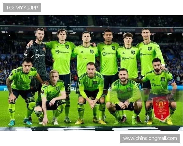 最美的邂逅足球明星与梦想的交汇瞬间